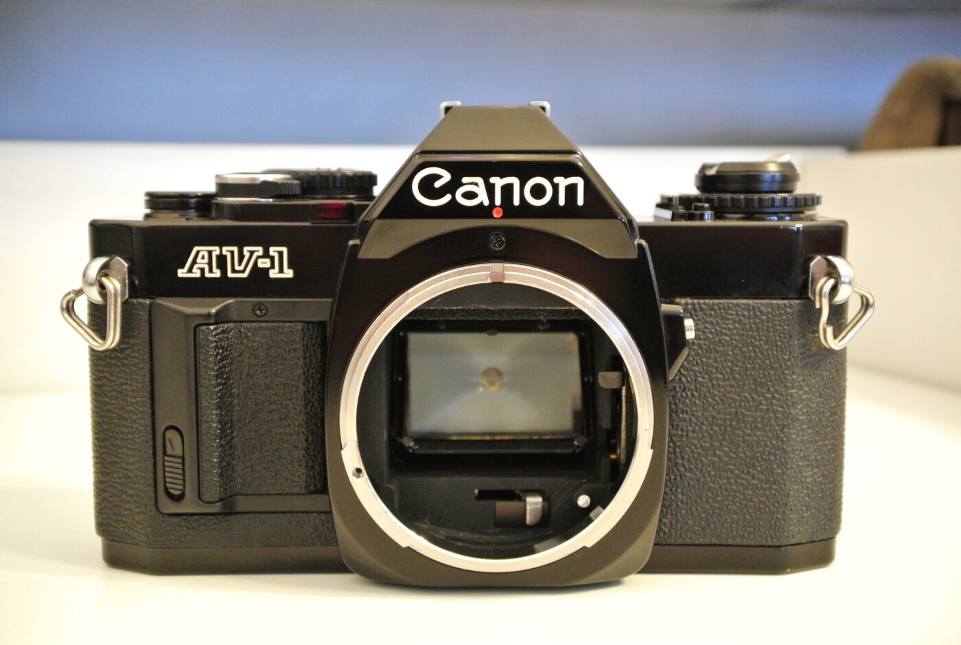 良品 整備済 キャノン Canon AV-1 ブラックボディ フィルムカメラ - 浅草カメラ